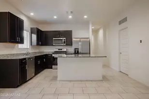 9277 W Creosote Rain Dr, Marana, AZ 85653 - Photo 15