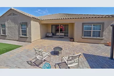 1085 W Valley Meadow Lane, Sahuarita, AZ 85629 - Photo 5