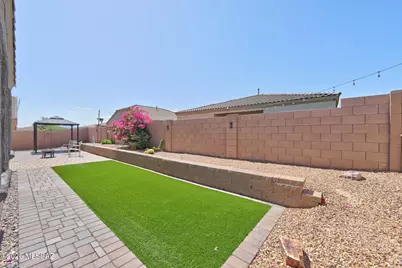 1085 W Valley Meadow Lane, Sahuarita, AZ 85629 - Photo 39