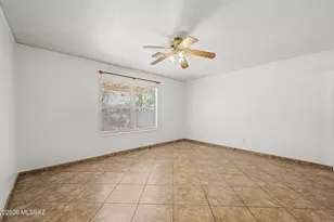8129 S Sunny Horizon Pl, Tucson, AZ 85747 - Photo 17