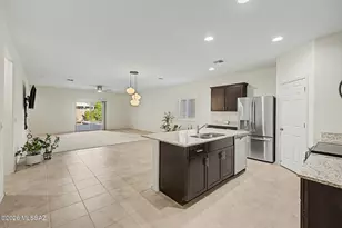 10818 W Claxton Dr, Marana, AZ 85653 - Photo 15