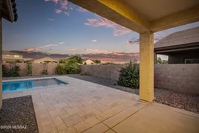 10818 W Claxton Drive, Marana, AZ 85653 - Photo 5