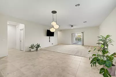 10818 W Claxton Drive, Marana, AZ 85653 - Photo 7