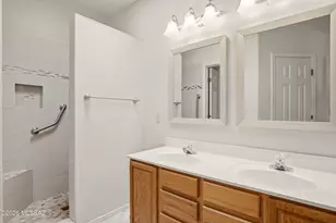 1233 W Crystalline Way, Tucson, AZ 85737 - Photo 17