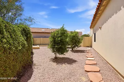 1233 W Crystalline Way, Tucson, AZ 85737 - Photo 31