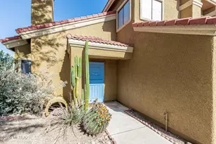 10472 N Fair Mountain Dr, Tucson, AZ 85737 - Photo 7
