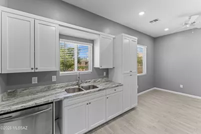236 E 23rd Street, Tucson, AZ 85713 - Photo 7