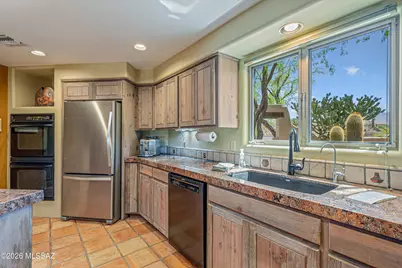 10785 N Rocky Slope Place N, Tucson, AZ 85737 - Photo 15