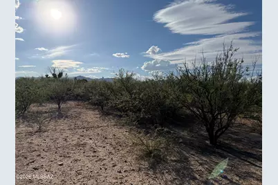 W Carefree Lane #390, Benson, AZ 85602 - Photo 7