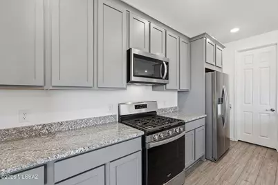 10773 W Larkhill Drive, Marana, AZ 85653 - Photo 15