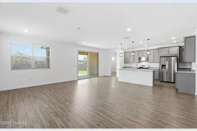 10773 W Larkhill Drive, Marana, AZ 85653 - Photo 7