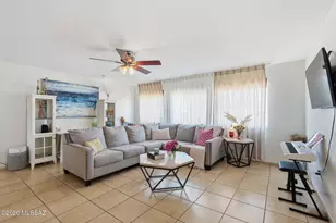 7457 E Beverly Dr, Tucson, AZ 85710 - Photo 9