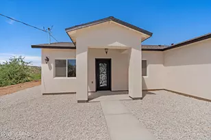 998 Alegre Corte, Rio Rico, AZ 85648 - Photo 5