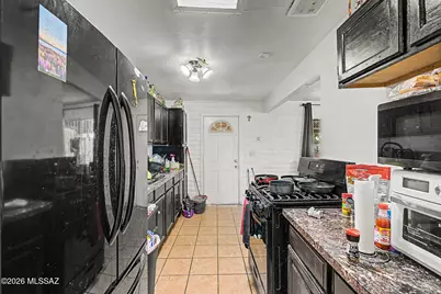 3249 S Capri Circle, Tucson, AZ 85713 - Photo 9