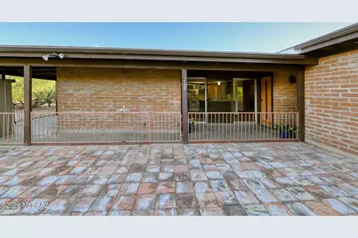 3520 N Melpomene Way, Tucson, AZ 85749 - Photo 13