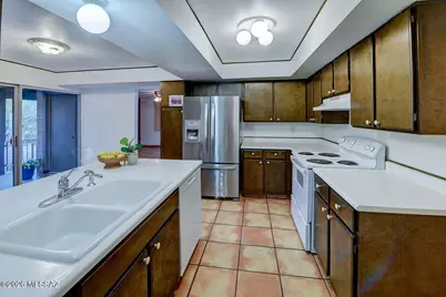 3520 N Melpomene Way, Tucson, AZ 85749 - Photo 7