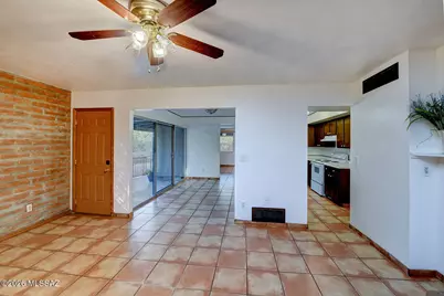 3520 N Melpomene Way, Tucson, AZ 85749 - Photo 9