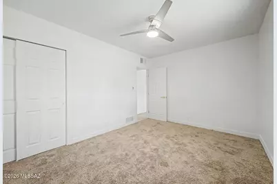 2539 E Winchester Vista, Tucson, AZ 85713 - Photo 13