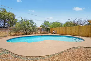 2539 East Winchester Vis, Tucson, AZ 85713 - Photo 21