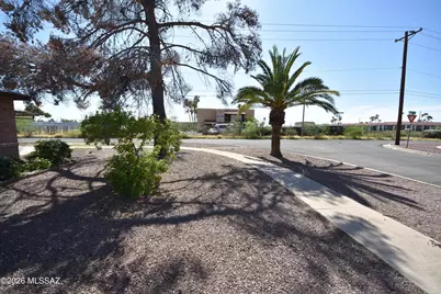 6502 E Cooper Street, Tucson, AZ 85710 - Photo 3