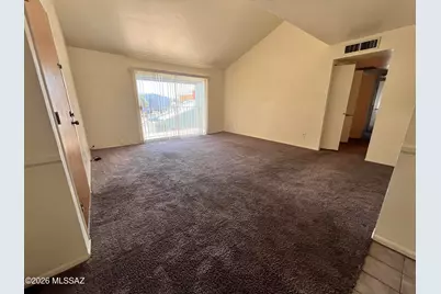 812 S Langley Avenue #202, Tucson, AZ 85710 - Photo 1