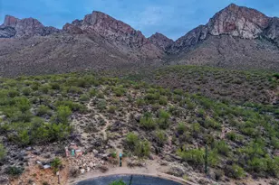 10130 N Cliff Dweller Pl, Oro Valley, AZ 85737 - Photo 1