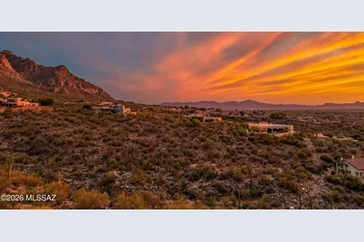 10130 N Cliff Dweller Place #30, Oro Valley, AZ 85737 - Photo 9