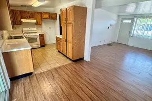 6218 E 32nd St, Tucson, AZ 85711 - Photo 3
