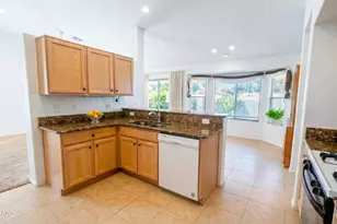 10229 E Gray Hawk Dr, Tucson, AZ 85730 - Photo 3