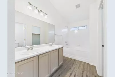 10219 E Paseo Juan Tabo, Tucson, AZ 85747 - Photo 13