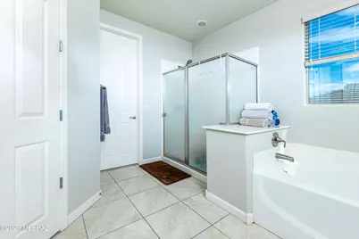 8479 N Gaetano Loop, Tucson, AZ 85742 - Photo 17