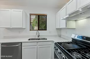 2391 E Stone Stable Dr, Oro Valley, AZ 85737 - Photo 5