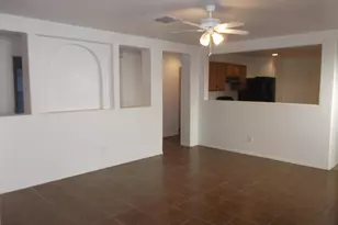 6408 S Sunrise Valley Dr, Tucson, AZ 85706 - Photo 5