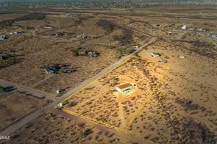 17811 W Husker Ln, Marana, AZ 85653 - Photo 25