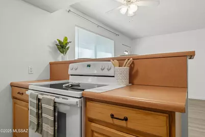 455 W Kelso Street #APT 222, Tucson, AZ 85705 - Photo 5