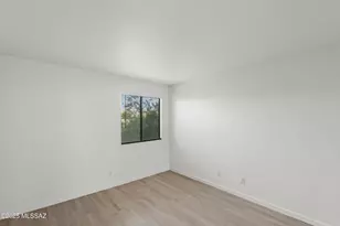 455 W Kelso St, Tucson, AZ 85705 - Photo 17
