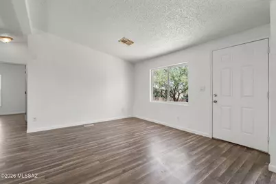 5955 S South Arrow Road, Tucson, AZ 85757 - Photo 9