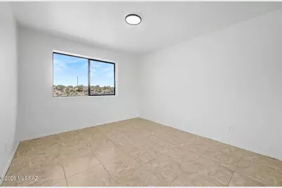 987 Gigi Court, Rio Rico, AZ 85648 - Photo 11