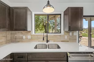 987 Gigi Ct, Rio Rico, AZ 85648 - Photo 3