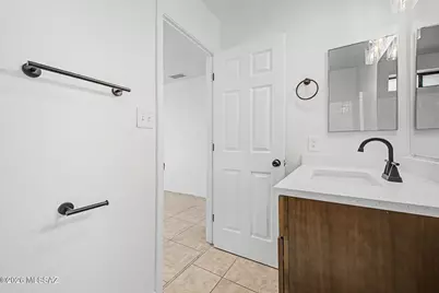 987 Gigi Court, Rio Rico, AZ 85648 - Photo 9