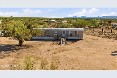 15201 W Cattle Trail, Tucson, AZ 85736 - Photo 1