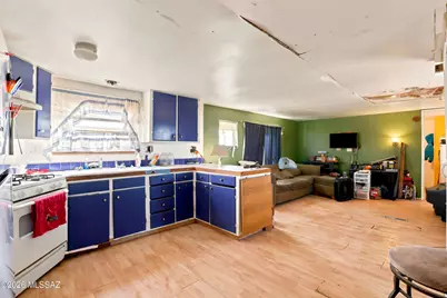 15201 W Cattle Trail, Tucson, AZ 85736 - Photo 9
