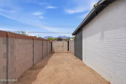 6417 E Calle Herculo, Tucson, AZ 85710 - Photo 41