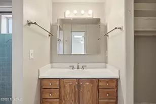 1722 S Camino Seco, Tucson, AZ 85710 - Photo 19