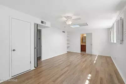 1722 S Camino Seco, Tucson, AZ 85710 - Photo 17