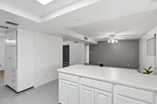 1722 S Camino Seco, Tucson, AZ 85710 - Photo 11
