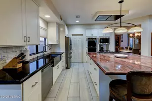6081 N VÃ­a Del Tecaco, Tucson, AZ 85718 - Photo 13