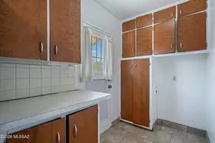 4126 E Lester St, Tucson, AZ 85712 - Photo 9