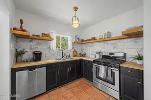 3975 E Louis Ln, Tucson, AZ 85712 - Photo 9