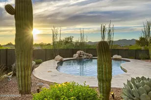 12323 N Tall Grass Dr, Oro Valley, AZ 85755 - Photo 33